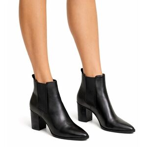 Gap Leather Chelsea Boot